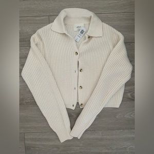 Aritzia Nextdoor sweater
